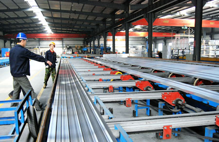 鋁型材粉末涂料用固化劑的生產(chǎn)應(yīng)用 鋁型材粉末涂料用固化劑的生產(chǎn)應(yīng)用